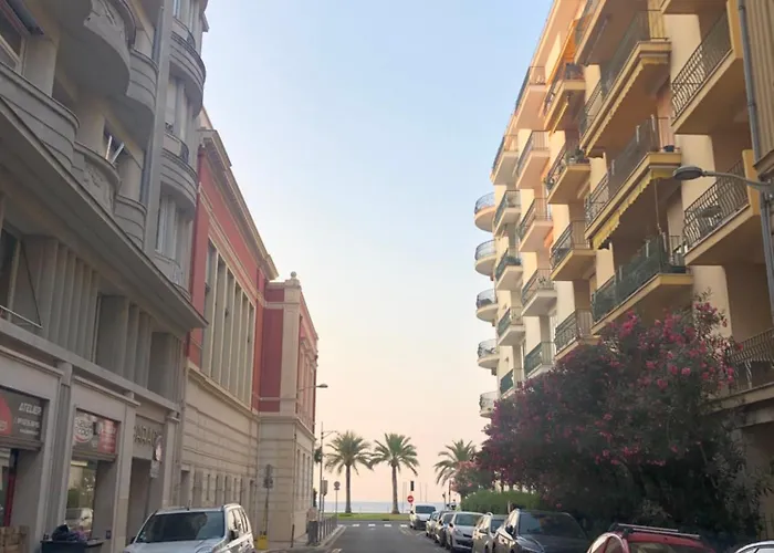 Nice, Seaside * ניס