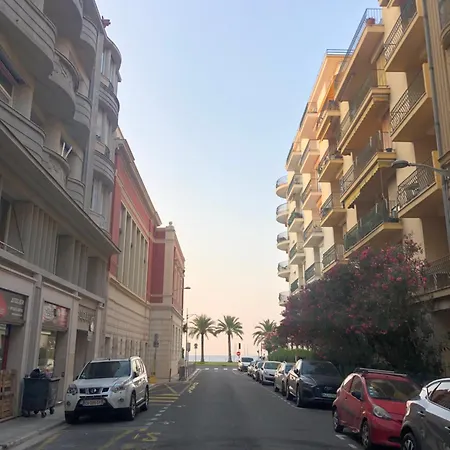 Nice, Seaside * Nicea
