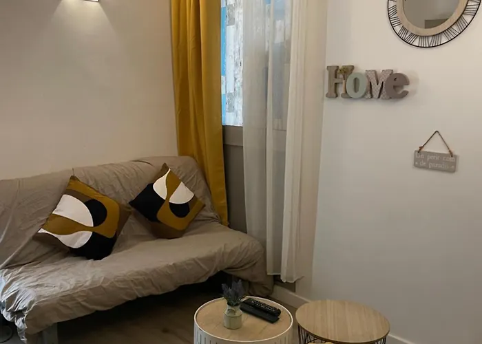 Nice, Seaside Apartment *